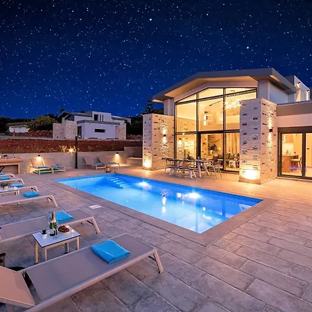 Holiday home Fuer 15 Personen In Chania, Kreta West Kreta *