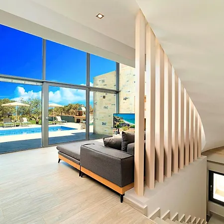 Fuer 15 Personen In Chania, Kreta West Kreta Holiday home